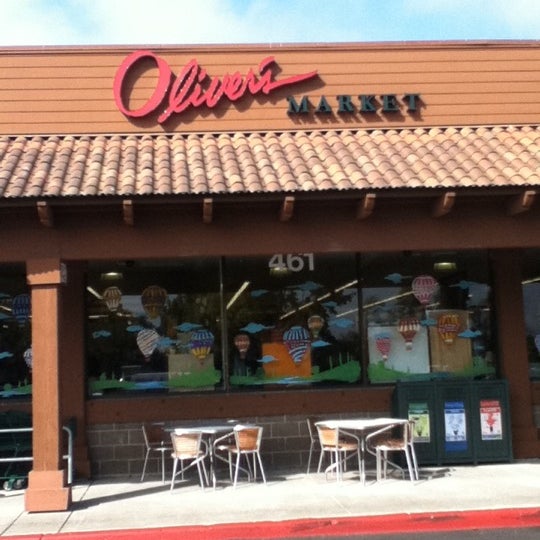 Oliver's Market Grocery Store