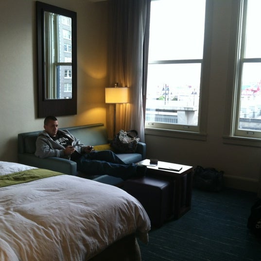 Courtyard Seattle Downtown/Pioneer Square Pioneer Square Seattle, WA