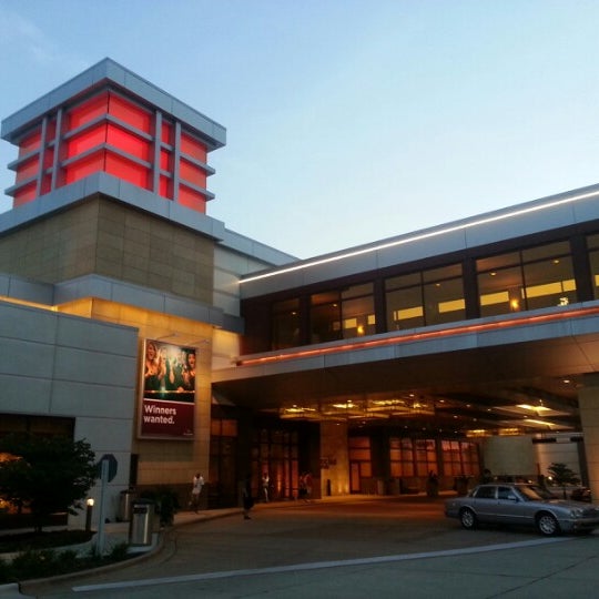 rivers casino des plaines to rosemont il