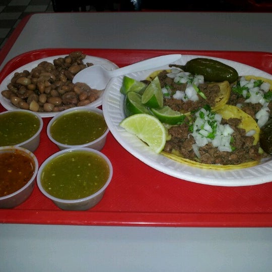 Tacos El Gavilan South LA Los Angeles, CA