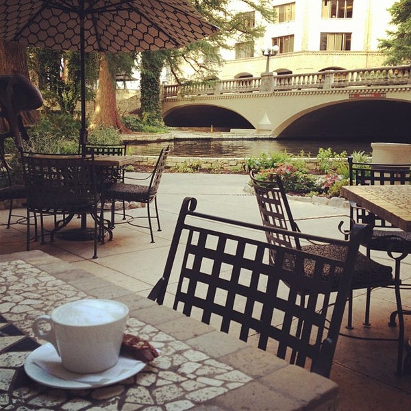 Where's Good? Holiday and vacation recommendations for San Antonio, United States. What's good to see, when's good to go and how's best to get there.