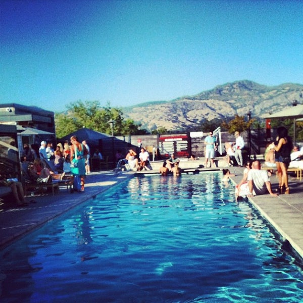 Where's Good? Holiday and vacation recommendations for Napa Valley, United States. What's good to see, when's good to go and how's best to get there.