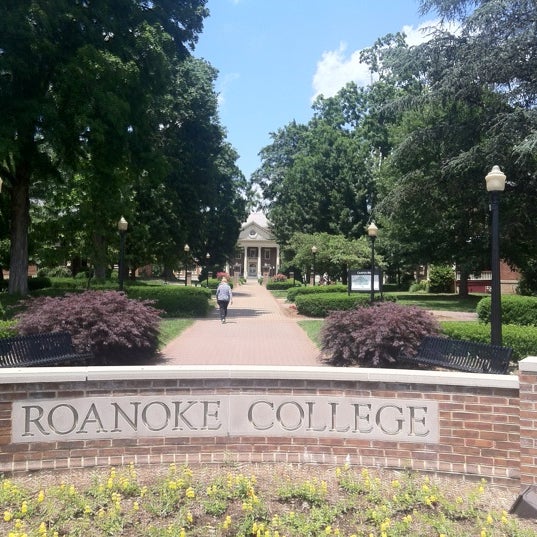 Roanoke College 4 tips