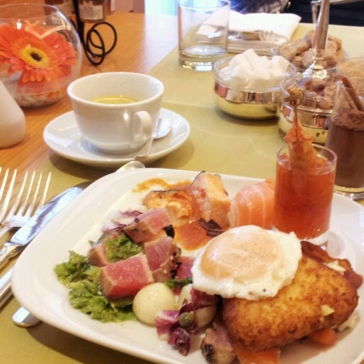 breakfast photo