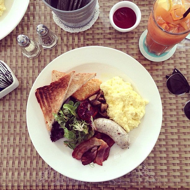 breakfast photo