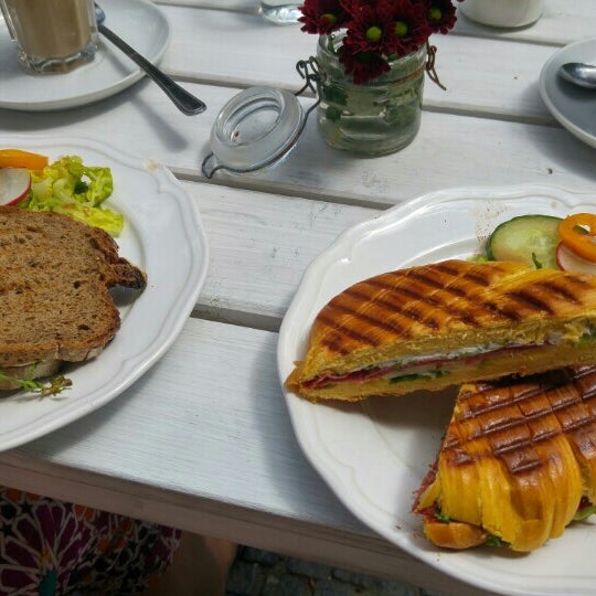 kahvaltı fotoğrafı