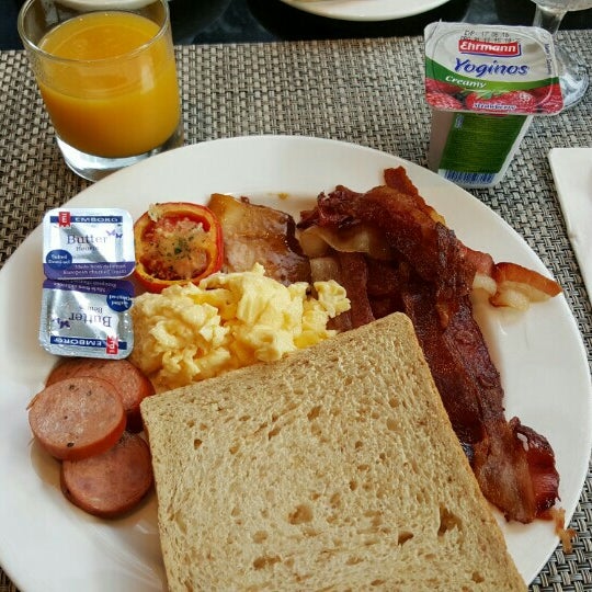 breakfast photo