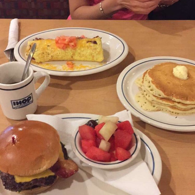 kahvaltı fotoğrafı