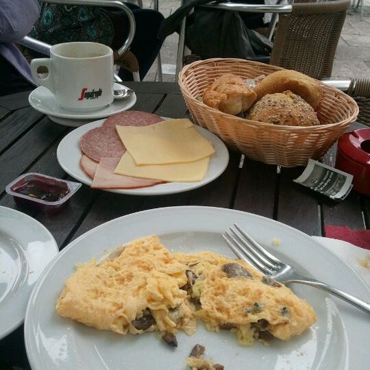 breakfast photo