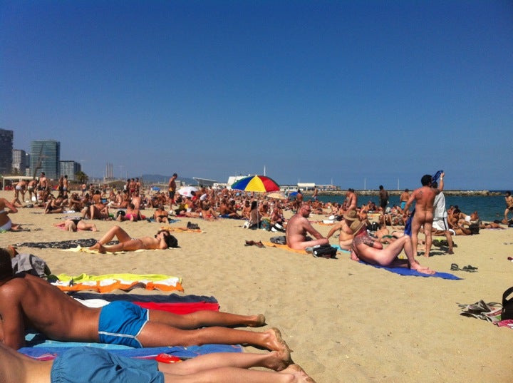 The local guide to the best beaches in Barcelona â€” Cool Cousin