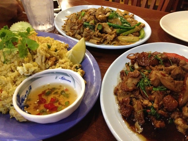 Ruen Pair Thai Restaurant