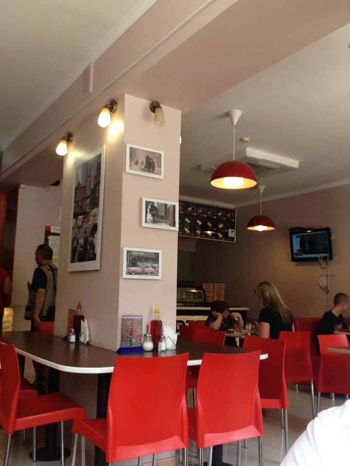 I love pizza ул маяковского 64. I Love pizza Десногорск. Волгоград кафе i Love pizza. Вкуснота Каширина 4г.