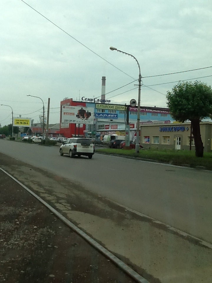 Фотографии семь слонов, мебельный мега-центр, красноярск - а.
