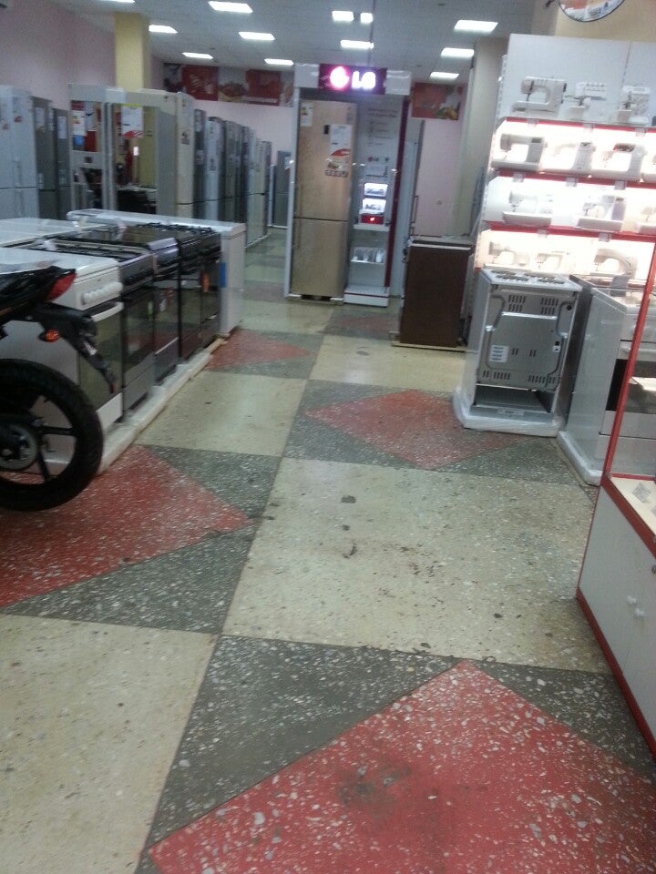 Полюс ульяновск. Магазин 18 +. Магазин полюс. Пушкарева 8а ульяновск indi. Гк «поспел».