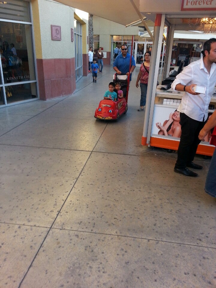 Premium Outlet Mall
