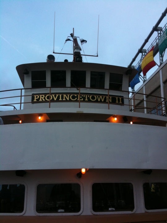 provincetown 2 booze cruise