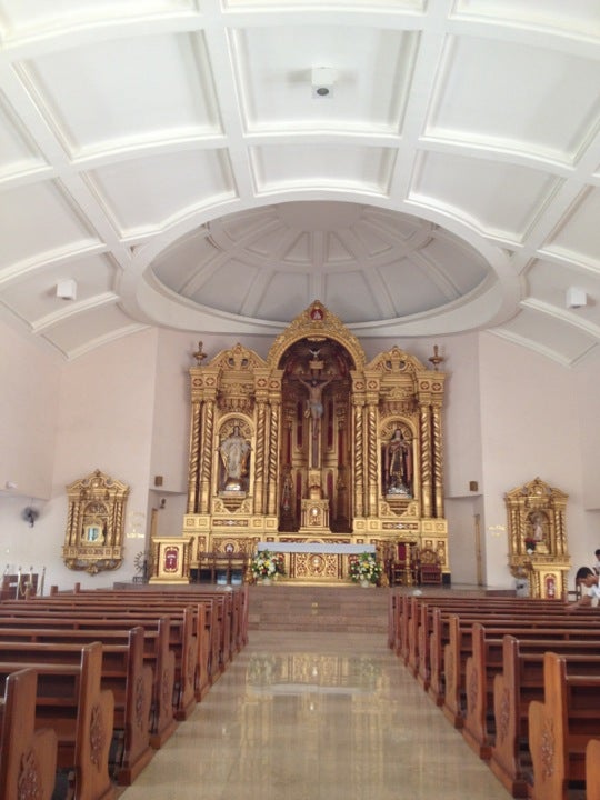 The Reliquary on the left side of this picture
