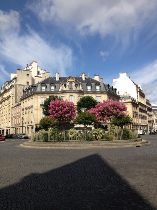 Place François 1er