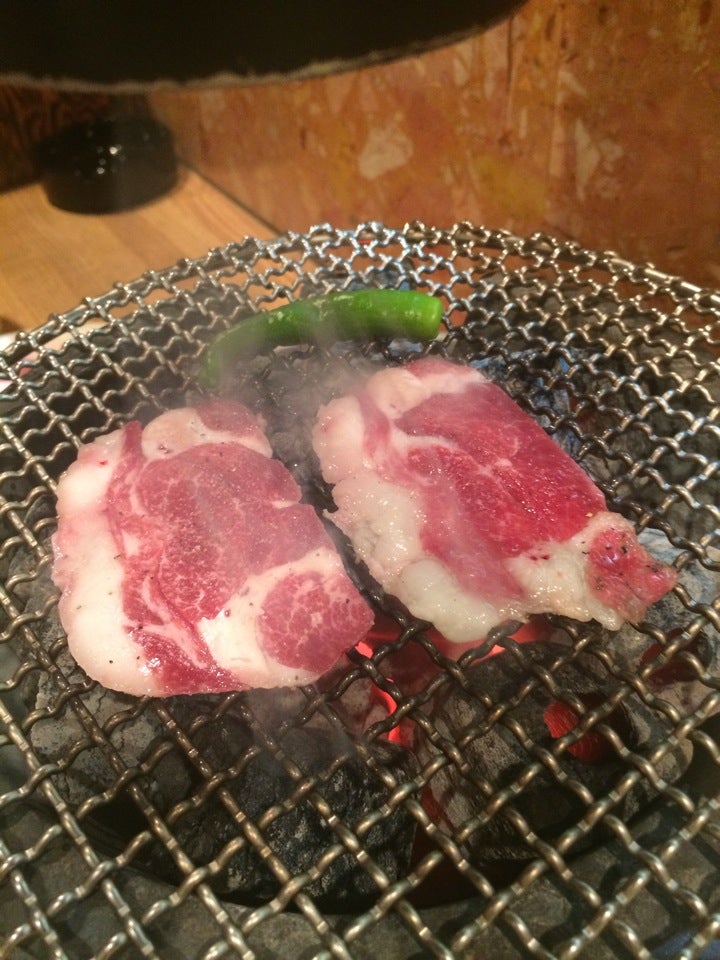 青葉台ホルモン　三百屋