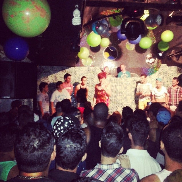 Tunnel Photos GayCities São Paulo