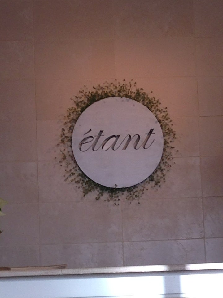 Photo of etant