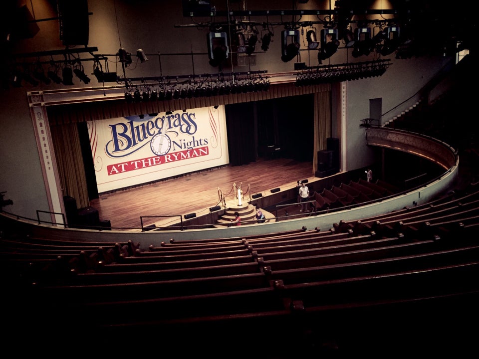 Photo of Ryman Auditorium