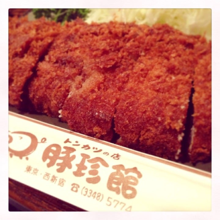 Tonchinkan (豚珍館)