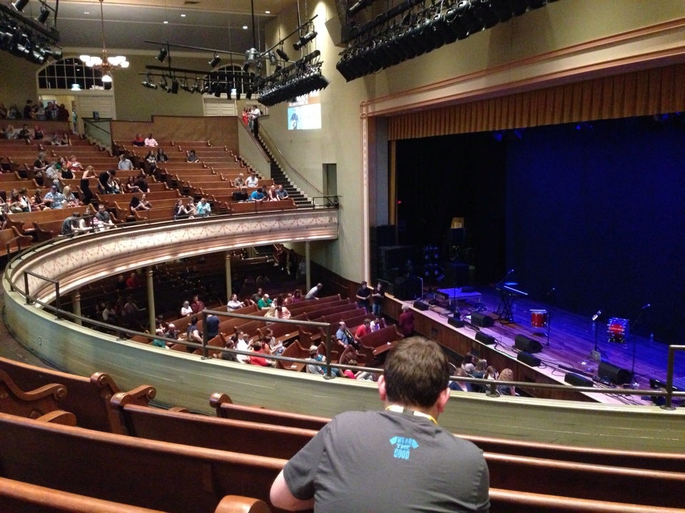 Photo of Ryman Auditorium