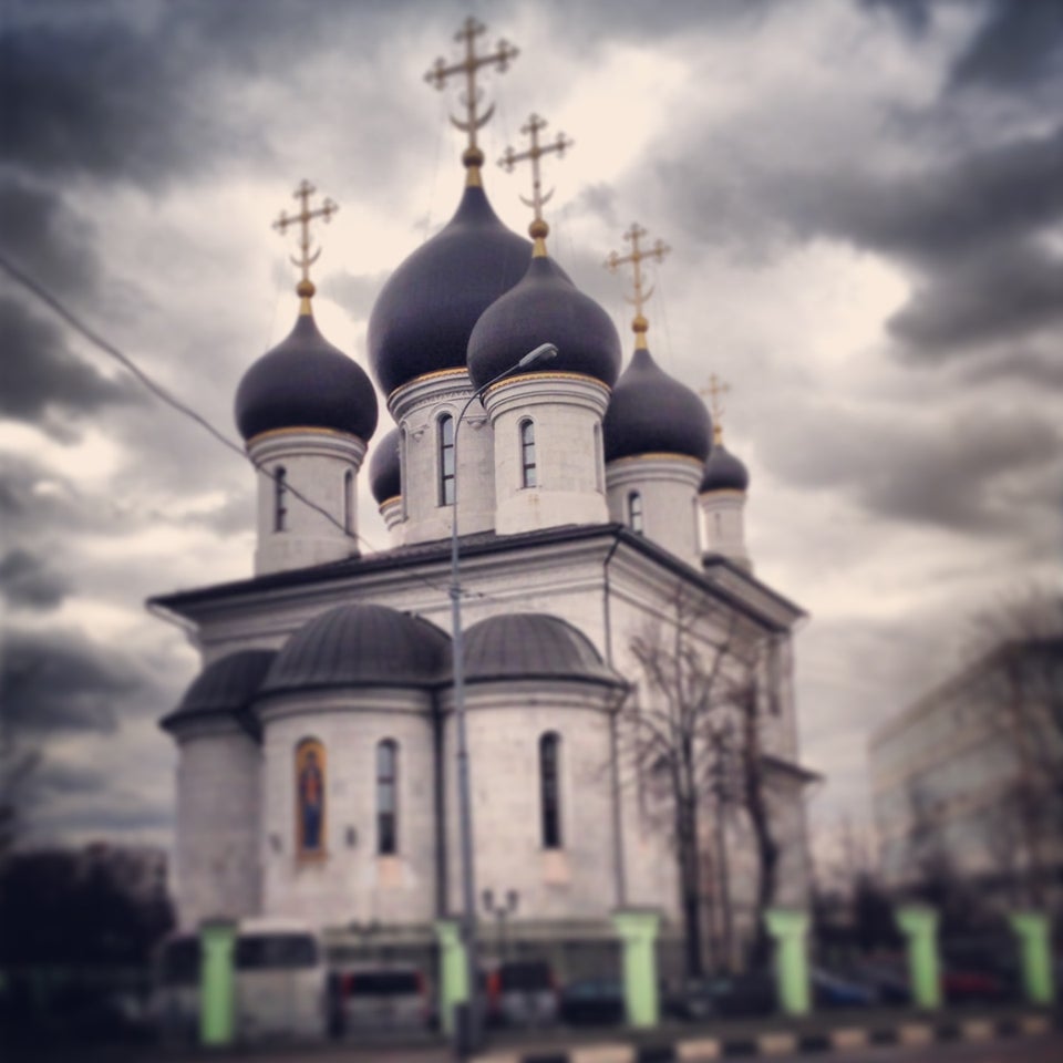 Храм сергия радонежского на рязанке. Церковь Сергия Радонежского на Рязанке Москва. Сергия Радонежского Окская. Окская Москва храм преп Сергия Радонежского. Окская 17 храм.