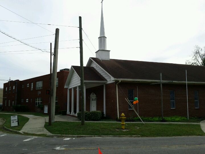 Photo of St. Lukes Community Church