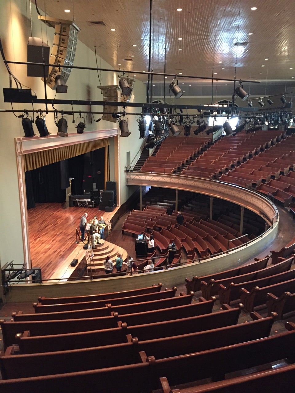 Photo of Ryman Auditorium