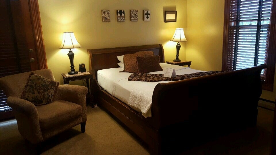 Photo of El Cuervo ABQ Guest Rooms