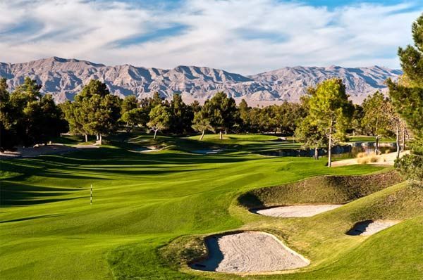 Desert Pines golf club
