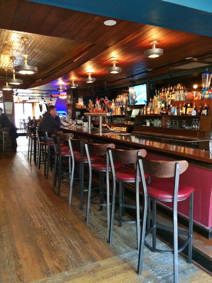 Photo of Halsted's Bar and Grill