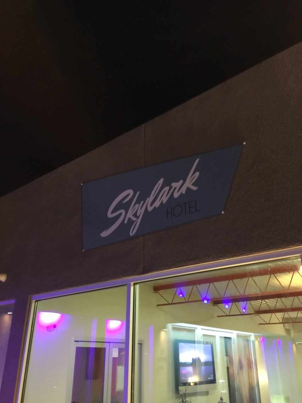 Photo of Skylark Hotel