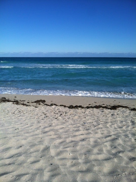 Haulover Beach Photos - GayCities Miami